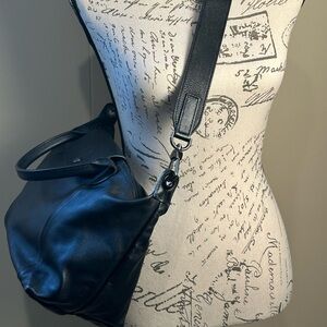 LONGCHAMP le pilage cuir black purse